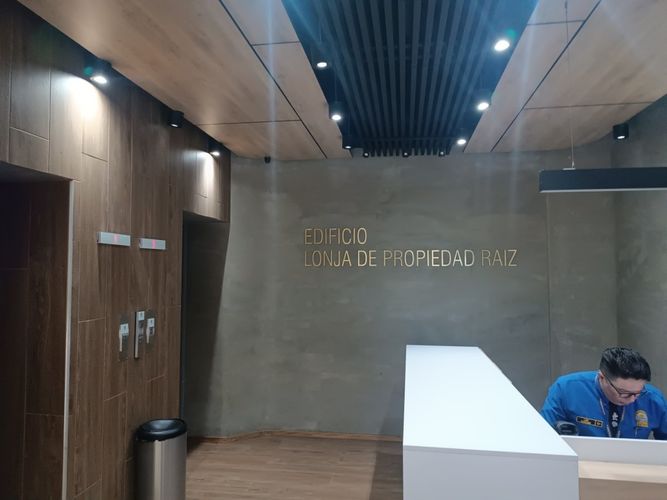 Oficina en arriendo en La Candelaria, Medellín, 25 m² · foto 21 de 22