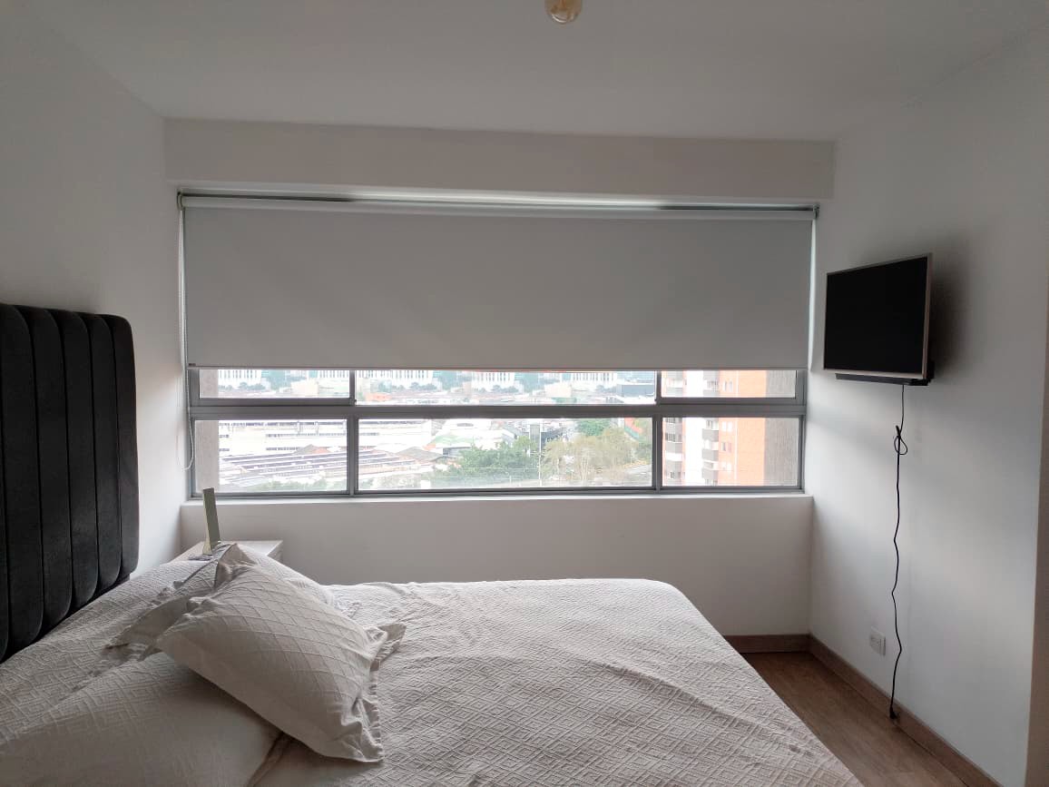 Apartamento en arriendo en El Poblado, Medellín · foto 8 de 18