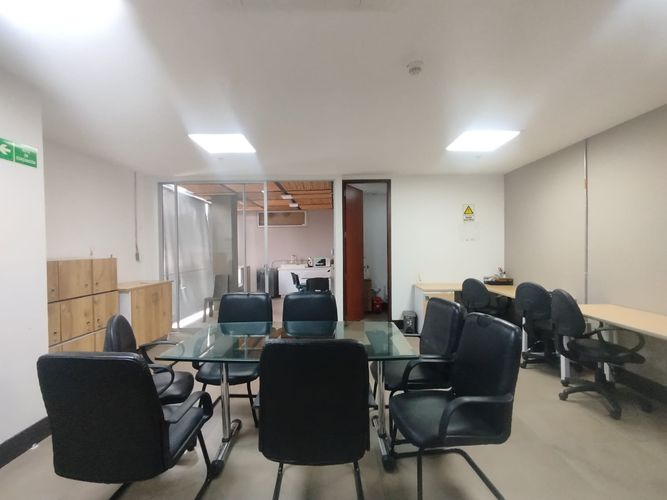 Oficina en arriendo en Pinares, Pereira, 47 m² · foto 4 de 9