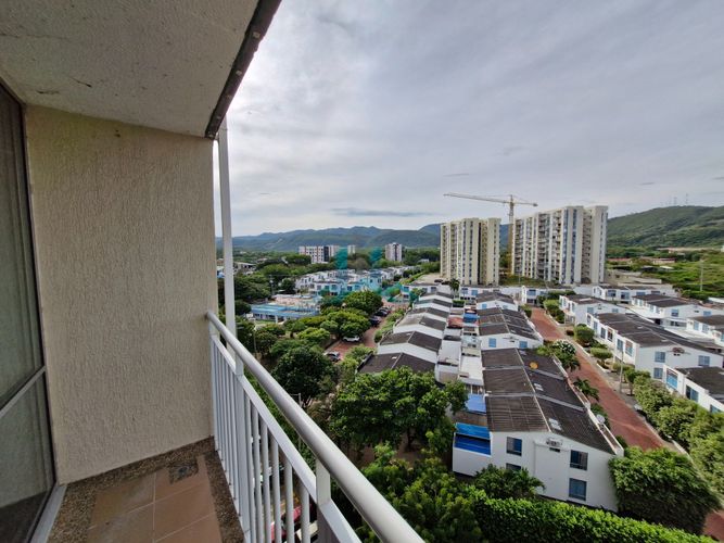Apartamento de 3 alcobas en venta en Cr. La Maravilla, Girardot, 58 m² · foto 9 de 16
