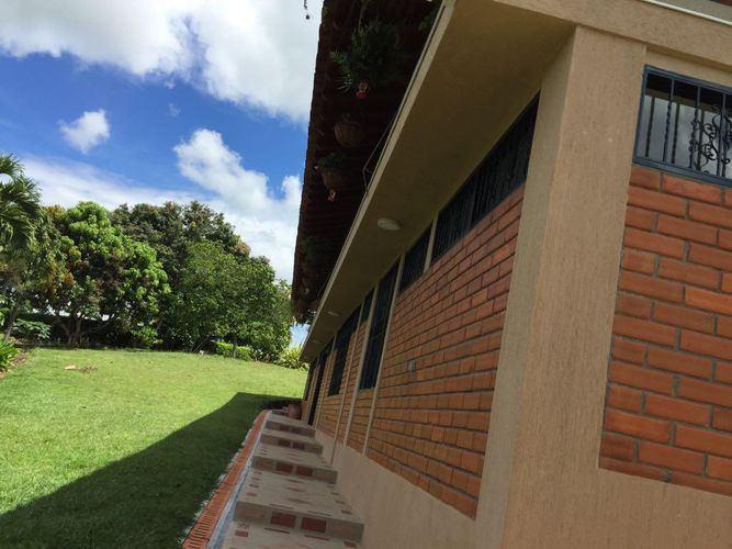 Casa de 5 alcobas en venta en Sector Parque Valencia, Armenia, 1200 m² · foto 9 de 24
