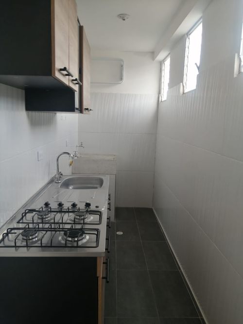 Apartamento de 2 alcobas en arriendo en Los Alcazares, Bogotá, 50 m² · foto 4 de 17