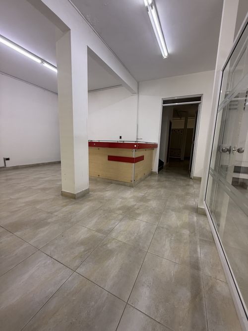 Casa de 5 alcobas en venta en San Vicente, Cali, 367 m² · foto 2 de 11
