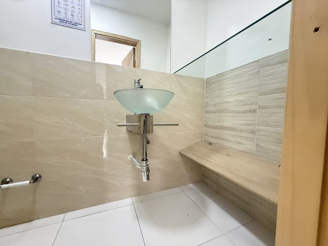Casa de 5 alcobas en venta en San Vicente, Cali, 367 m² · foto 10 de 11