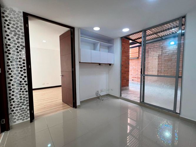 Apartamento de 3 alcobas en arriendo en Cumbres, Envigado, 150 m² · foto 9 de 20