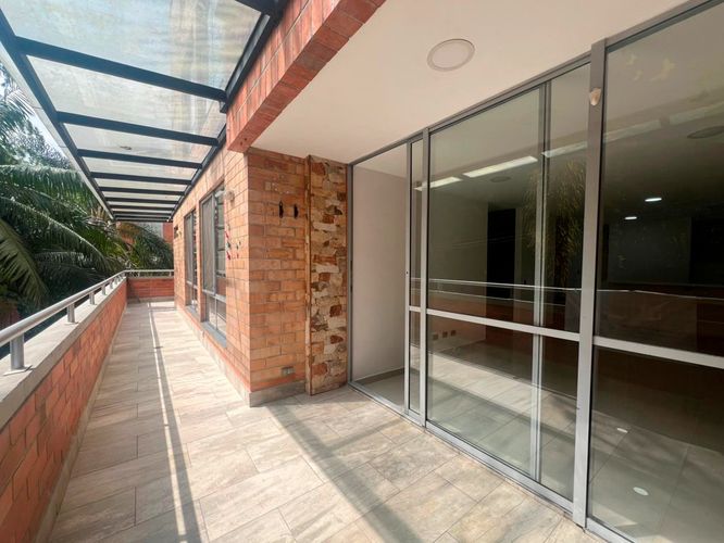 Apartamento de 3 alcobas en arriendo en Cumbres, Envigado, 150 m² · foto 20 de 20