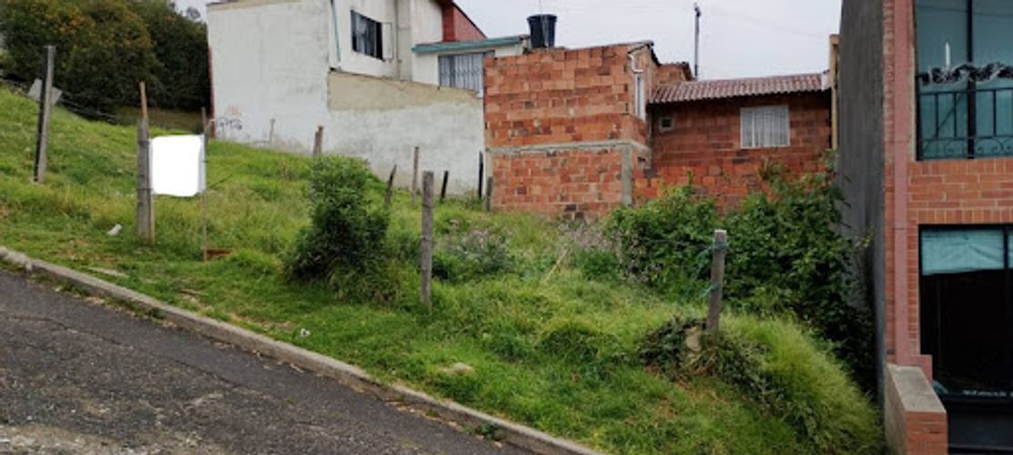 Lote en venta en La Cañada, La Calera, 126 m² · foto 5 de 6