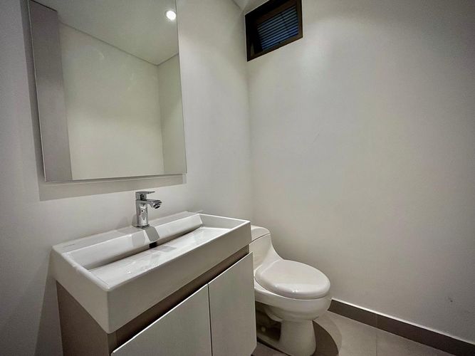 Apartaestudio en venta en Santa Barbara Occidental, Bogotá, 66 m² · foto 8 de 23