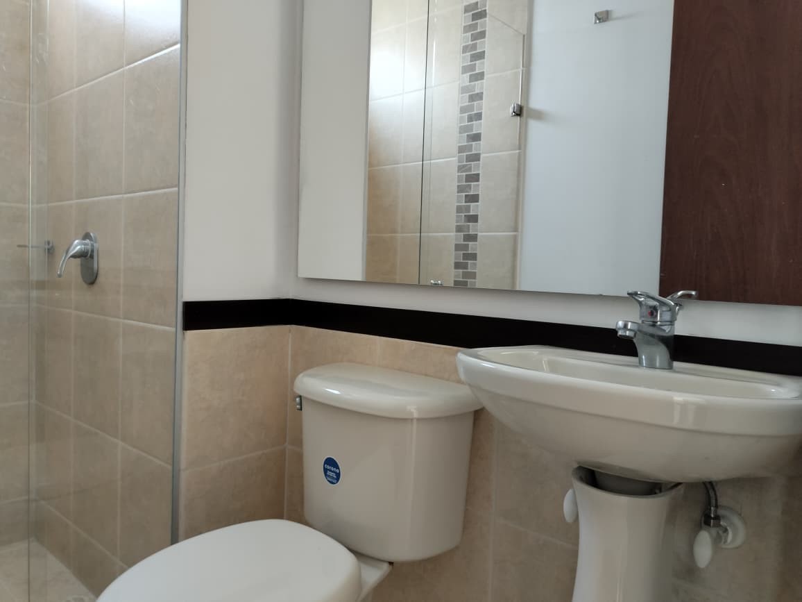 Apartamento en arriendo en El Poblado, Medellín · foto 18 de 19
