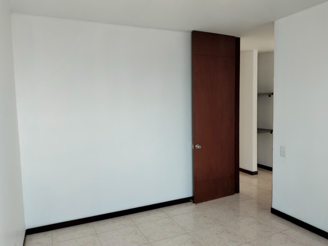 Apartamento en arriendo en El Poblado, Medellín · foto 15 de 19