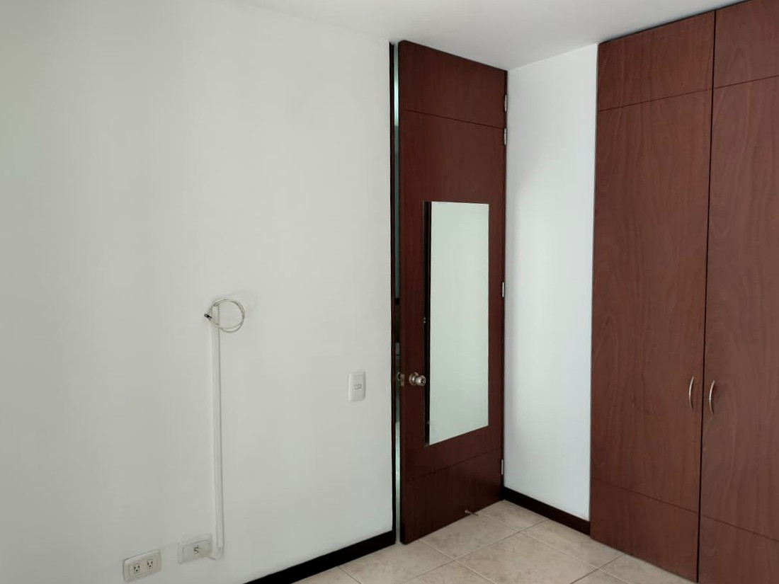 Apartamento en arriendo en El Poblado, Medellín · foto 16 de 19