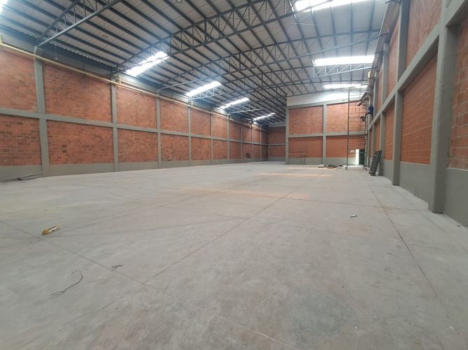 Bodega en arriendo en Santana, Dosquebradas, 1500 m² · foto 5 de 8