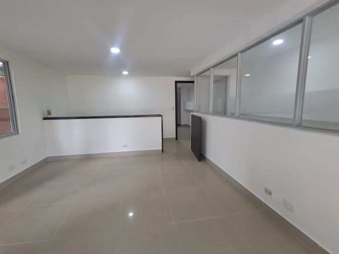 Bodega en arriendo en Santana, Dosquebradas, 1500 m² · foto 8 de 8