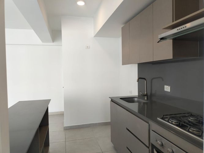 Apartamento de 3 alcobas en arriendo en Otraparte, Envigado, 88 m² · foto 5 de 16