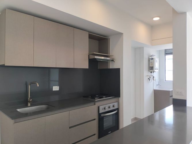 Apartamento de 3 alcobas en arriendo en Otraparte, Envigado, 88 m² · foto 4 de 16
