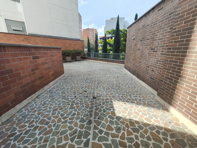 Apartamento de 3 alcobas en arriendo en Laureles, Medellín, 115 m² · foto 16 de 20