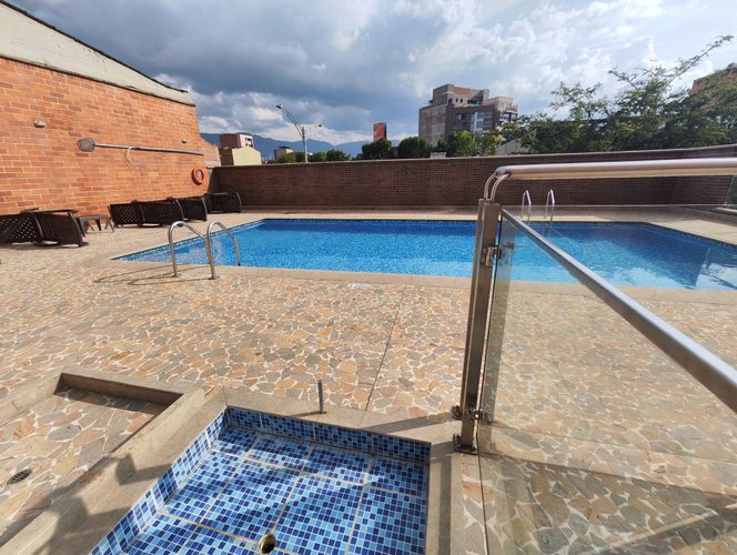 Apartamento de 3 alcobas en arriendo en Laureles, Medellín, 115 m² · foto 19 de 20