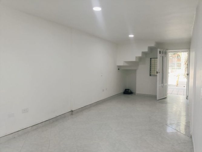 Casa de 4 alcobas en venta en Las Playas, Medellín, 130 m² · foto 5 de 17