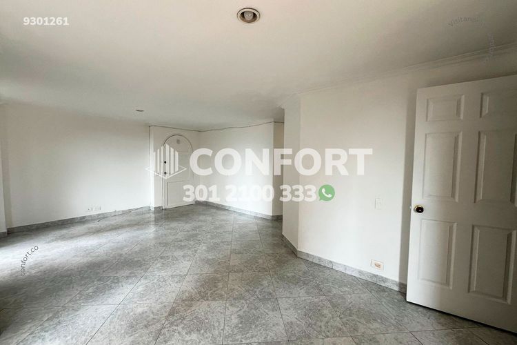 Apartamento de 3 alcobas en arriendo en Las Lomas No.1, Medellín, 147 m² · foto 3 de 18