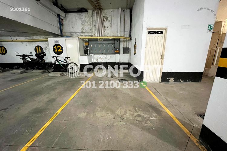 Apartamento de 3 alcobas en arriendo en Las Lomas No.1, Medellín, 147 m² · foto 18 de 18