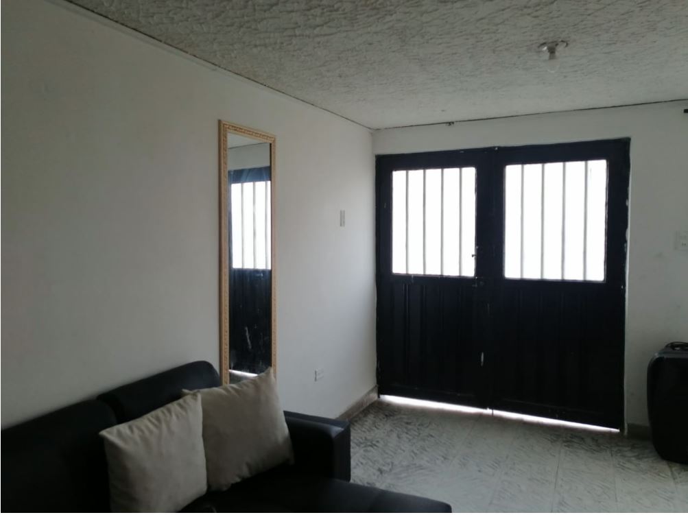 Casa en venta en San Jose Sur, Pereira · foto 2 de 10