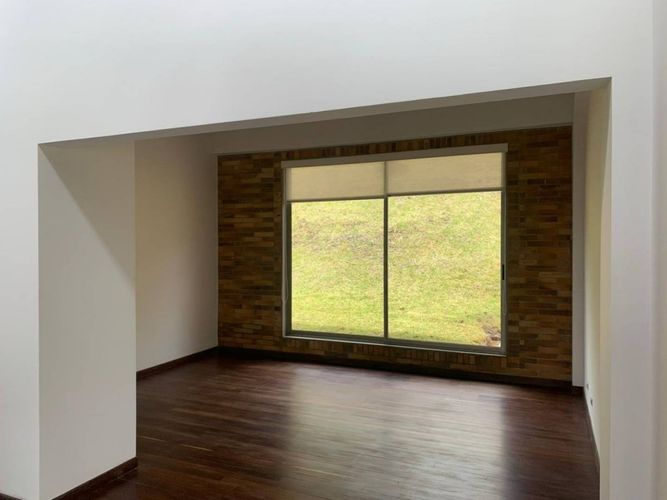 Casa de 3 alcobas en venta en Yerbabuena, Sopó, 370 m² · foto 14 de 21