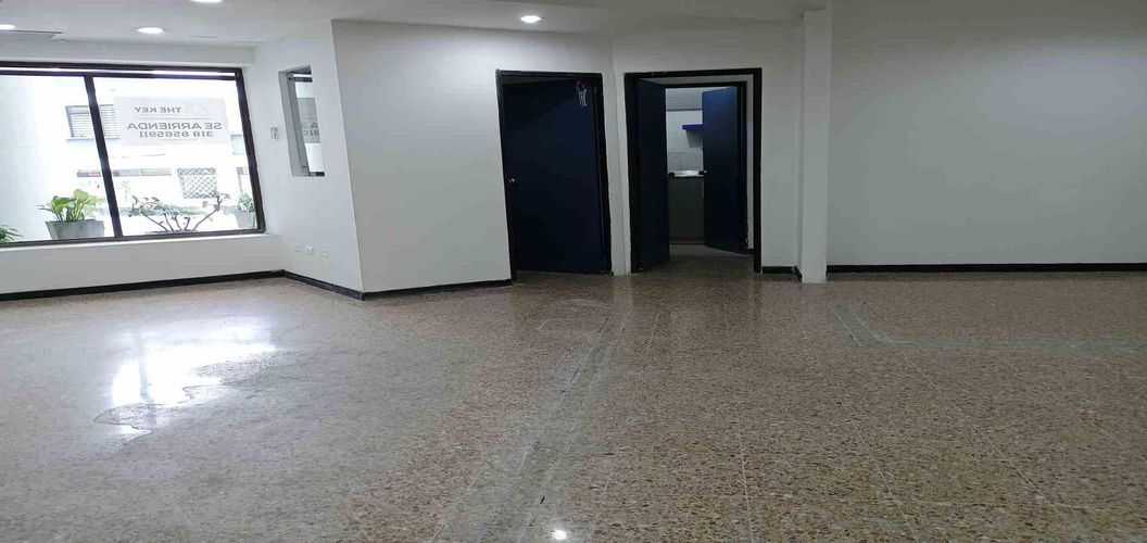 Local en arriendo en Cr. Quintas De San Sebastian, Armenia, 80 m² · foto 8 de 16