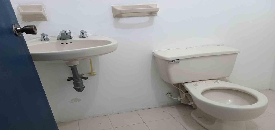 Local en arriendo en Cr. Quintas De San Sebastian, Armenia, 80 m² · foto 15 de 16