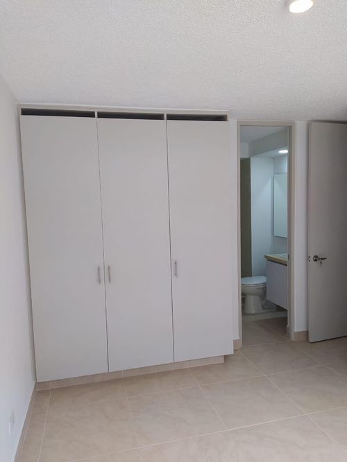 Apartamento de 3 alcobas en venta en La Lorena Ii Etapa, Pereira, 73 m² · foto 7 de 8