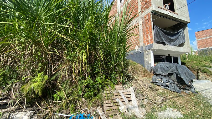 Lote en venta en Colinas Del Bosque, Dosquebradas, 50 m² · foto 3 de 10