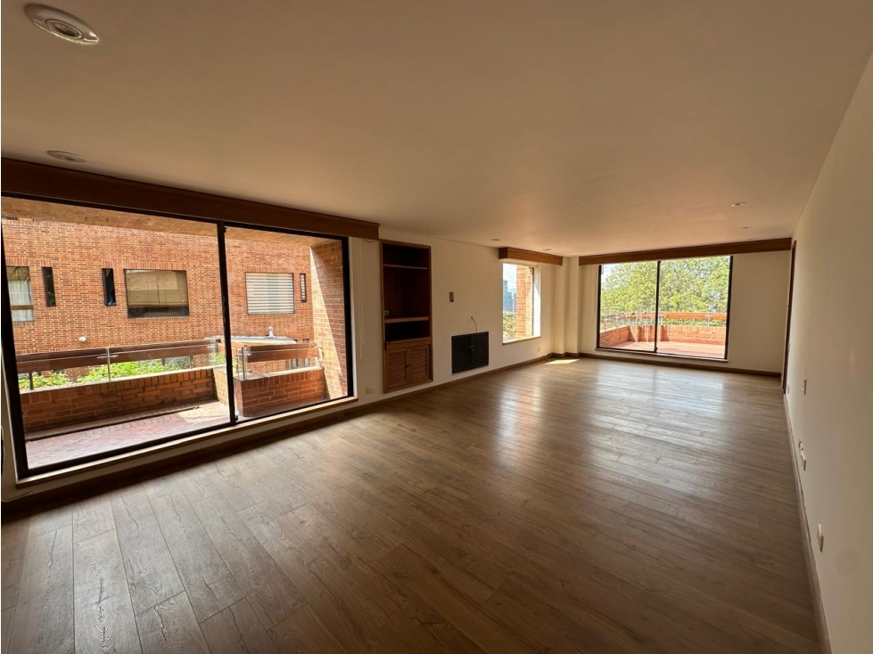 Apartamento en venta en Santa Ana Oriental, Bogotá · foto 4 de 21