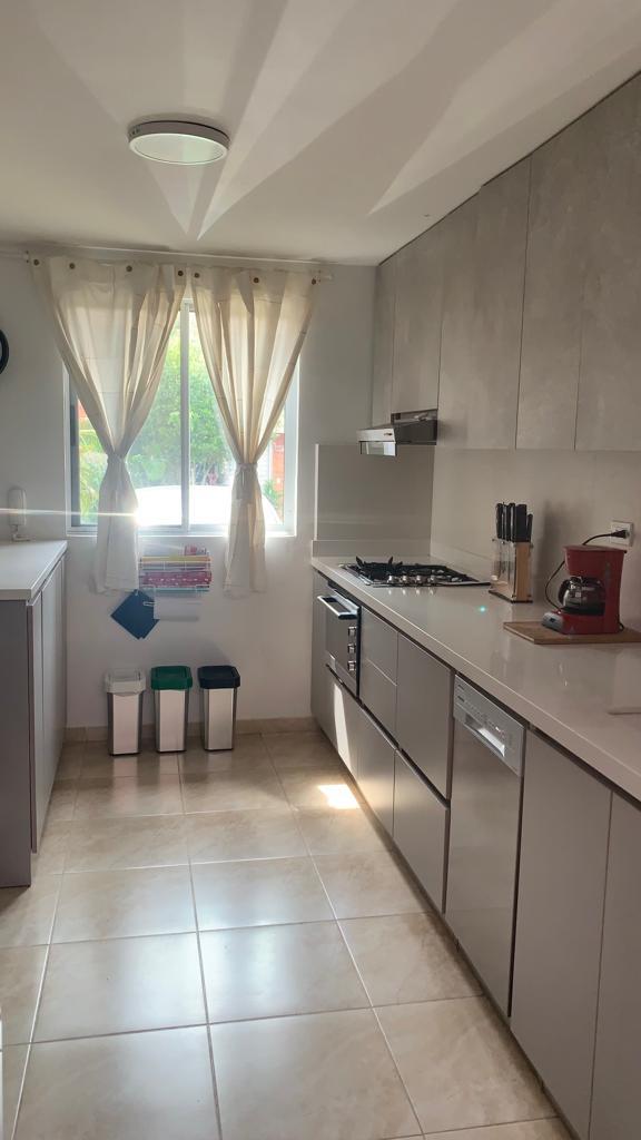 Casa en venta en Cerritos, Pereira · foto 3 de 15