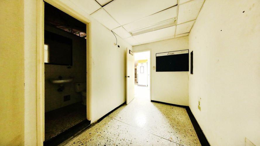 Consultorio en arriendo en San Jose Sur, Pereira, 400 m² · foto 6 de 24