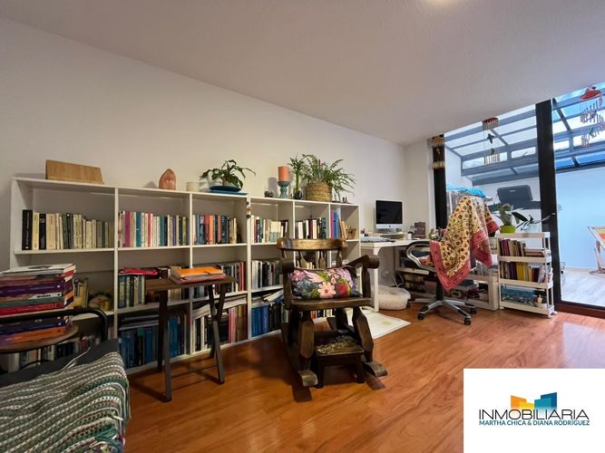 Apartamento de 3 alcobas en venta en Quinta Camacho, Bogotá, 171 m² · foto 13 de 15
