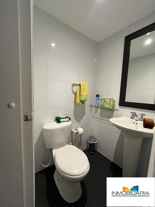Apartamento de 3 alcobas en venta en Quinta Camacho, Bogotá, 171 m² · foto 15 de 15