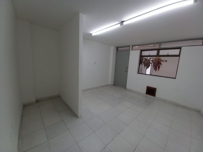 Oficina en arriendo en El Centro, Manizales, 17 m² · foto 7 de 21