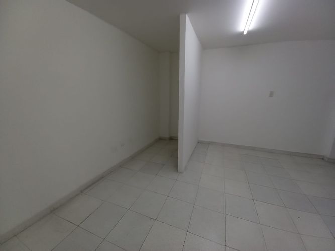 Oficina en arriendo en El Centro, Manizales, 17 m² · foto 13 de 21