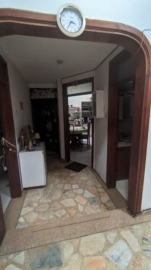 Casa de 4 alcobas en venta en Los Profesionales, Armenia, 231 m² · foto 8 de 12