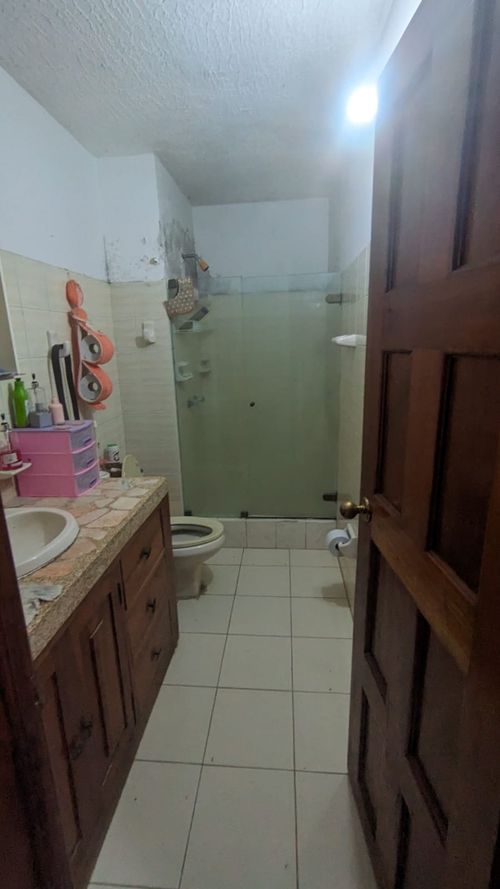 Casa de 4 alcobas en venta en Los Profesionales, Armenia, 231 m² · foto 10 de 12