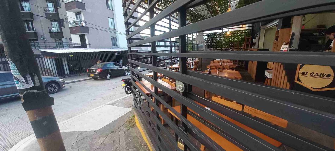 Casa de 5 alcobas en venta en Sector Parque Valencia, Armenia, 230 m² · foto 4 de 19