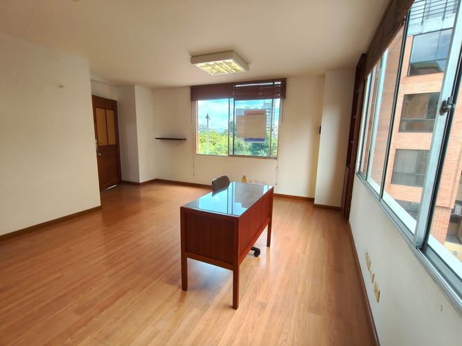 Oficina en venta en Norte De Armenia, Armenia, 28 m² · foto 9 de 13