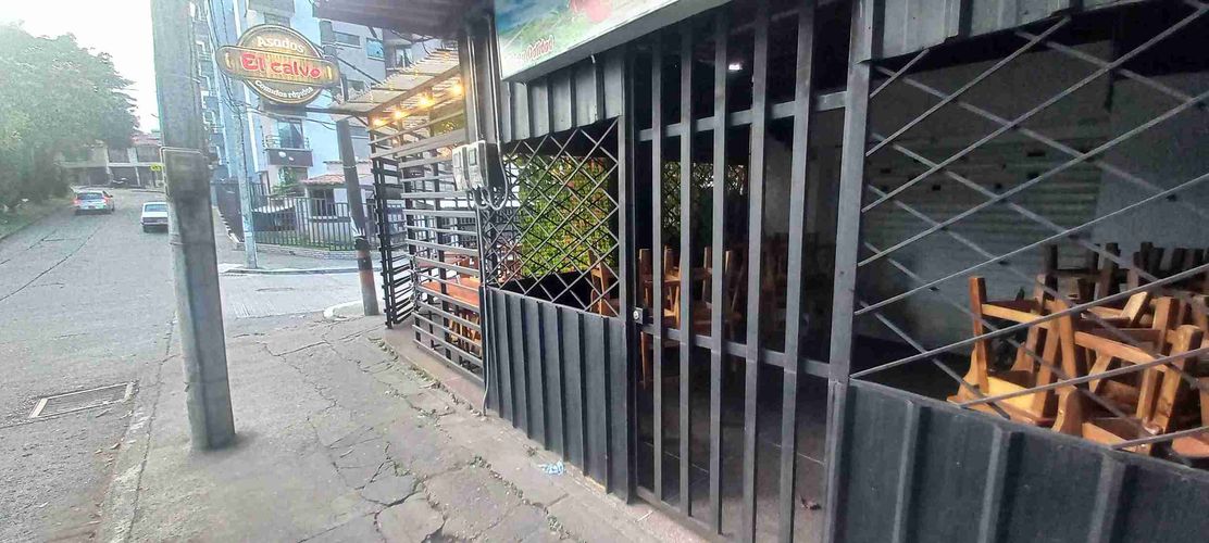 Casa de 5 alcobas en venta en Sector Parque Valencia, Armenia, 230 m² · foto 9 de 19