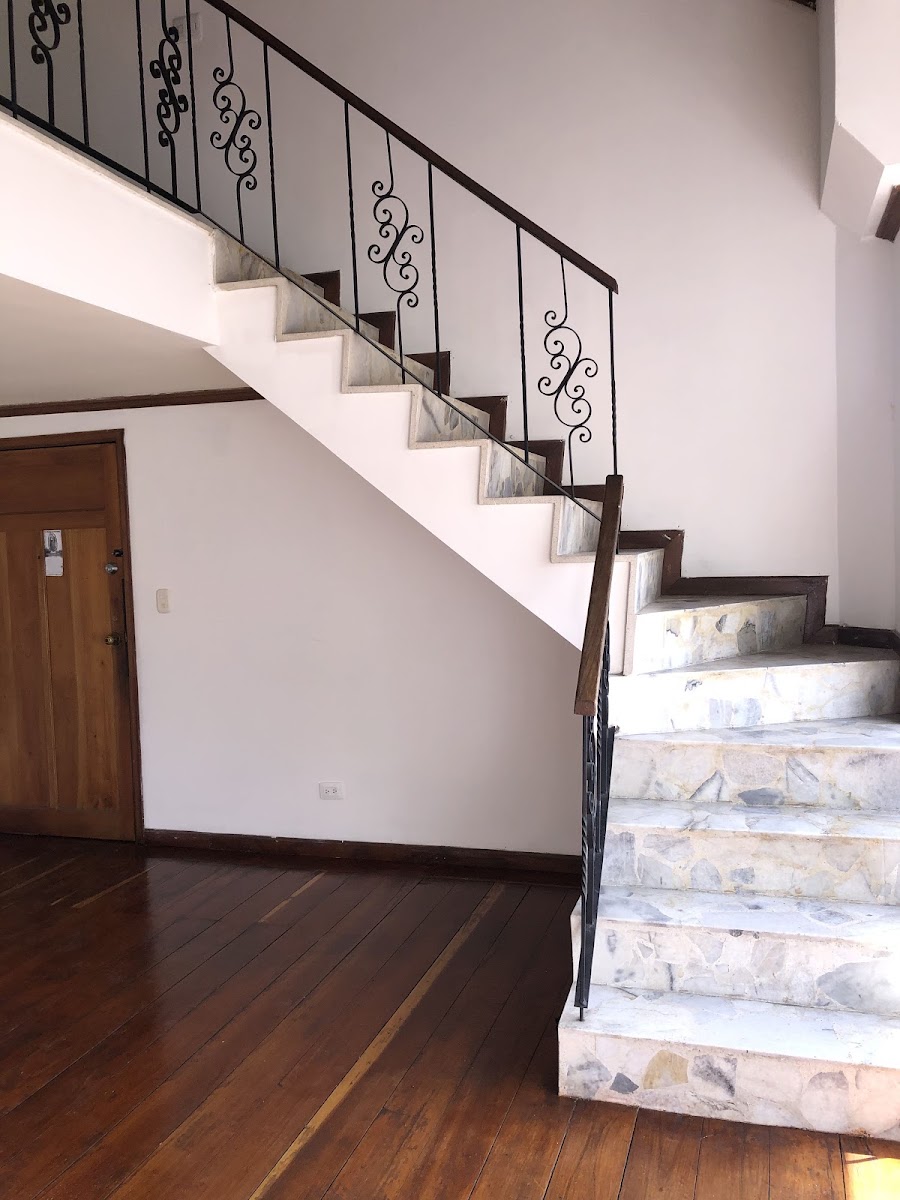Apartamento en venta en La Francia, Manizales · foto 12 de 21