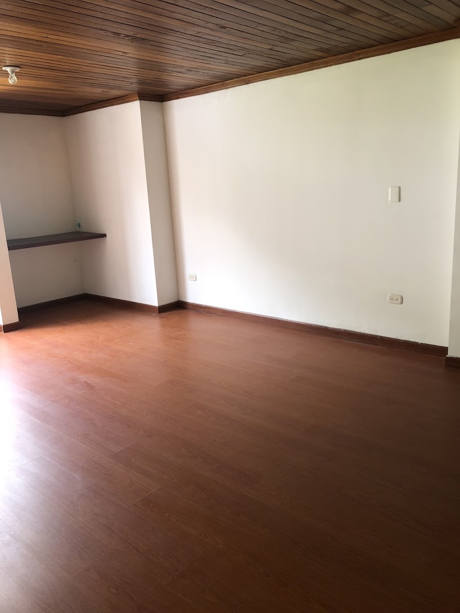 Apartamento en venta en La Francia, Manizales · foto 13 de 21