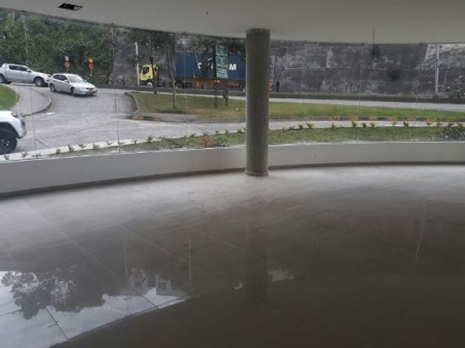 Local en venta en Avenida Alberto Mendoza, Manizales, 668 m² · foto 5 de 9