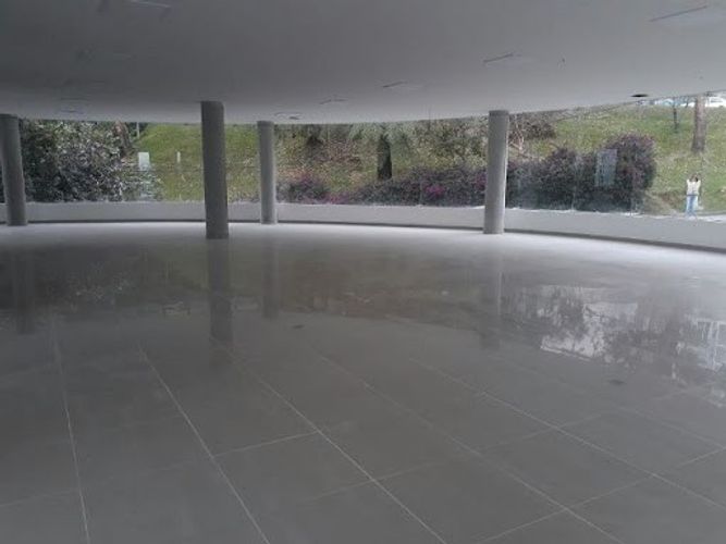 Local en venta en Avenida Alberto Mendoza, Manizales, 668 m² · foto 8 de 9