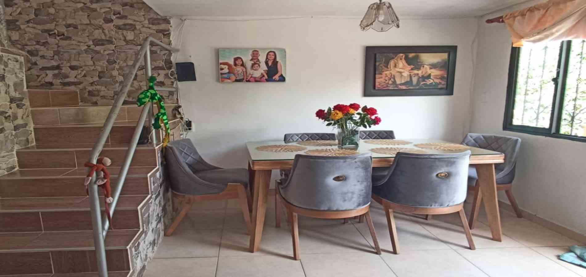 Casa en venta en Los Reyes, Dosquebradas · foto 2 de 18