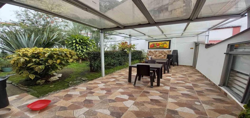 Edificio en arriendo en Palermo, Manizales, 306 m² · foto 12 de 24