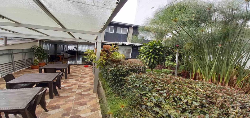 Edificio en arriendo en Palermo, Manizales, 306 m² · foto 13 de 24