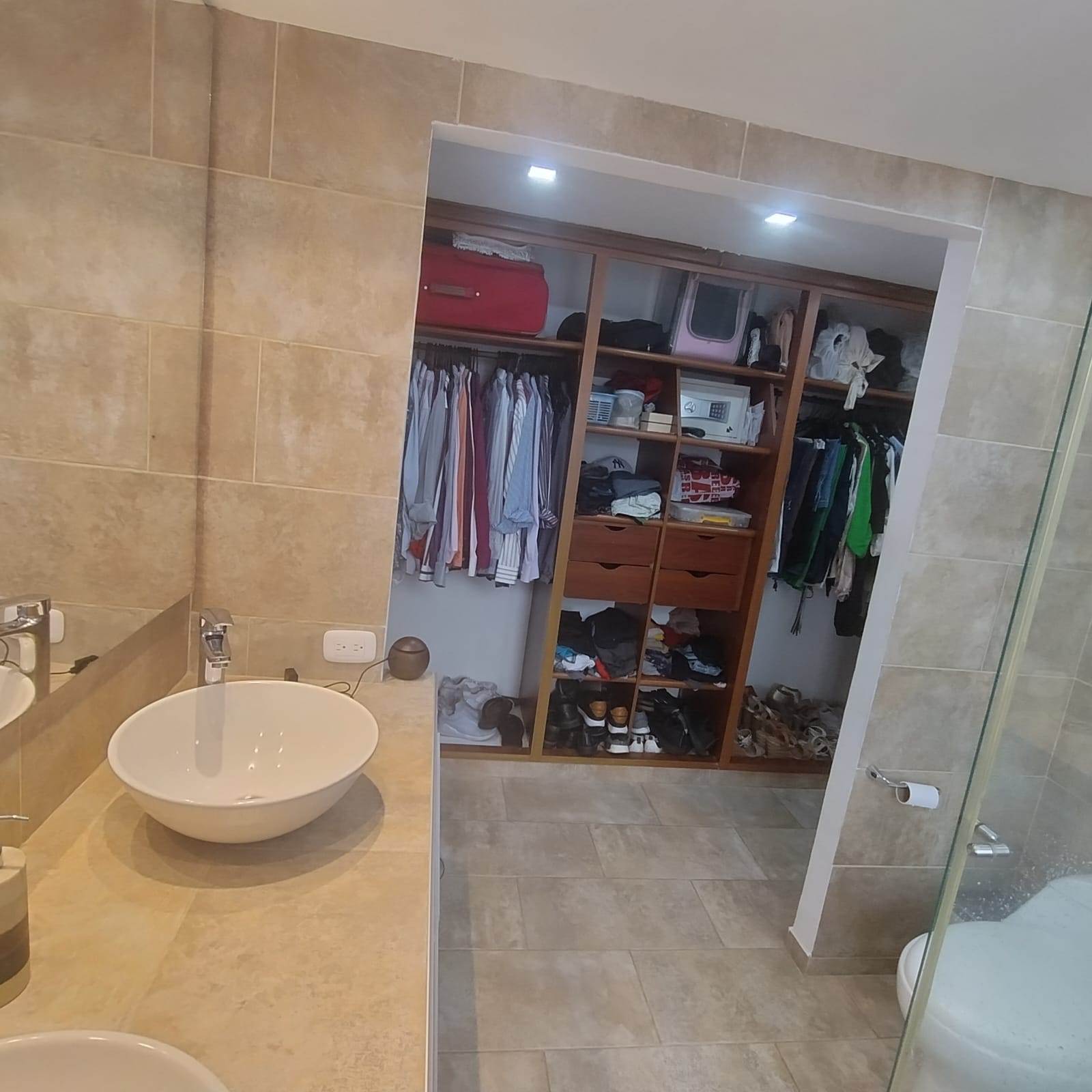 Casa en venta en El Dorado, Pereira · foto 2 de 24
